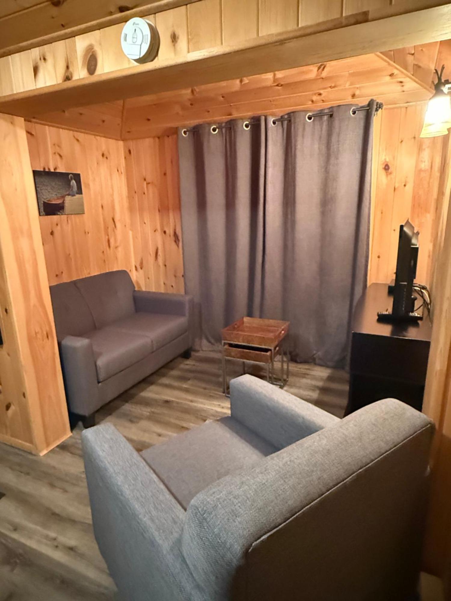 Cloverleaf Cottages Oxtongue Lake Ngoại thất bức ảnh